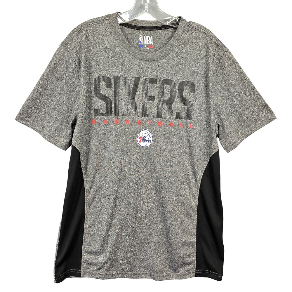 NBA Sixers Basketball Tee Gray Size L Short Sleeves Crew Logo Team Shirt Men Top